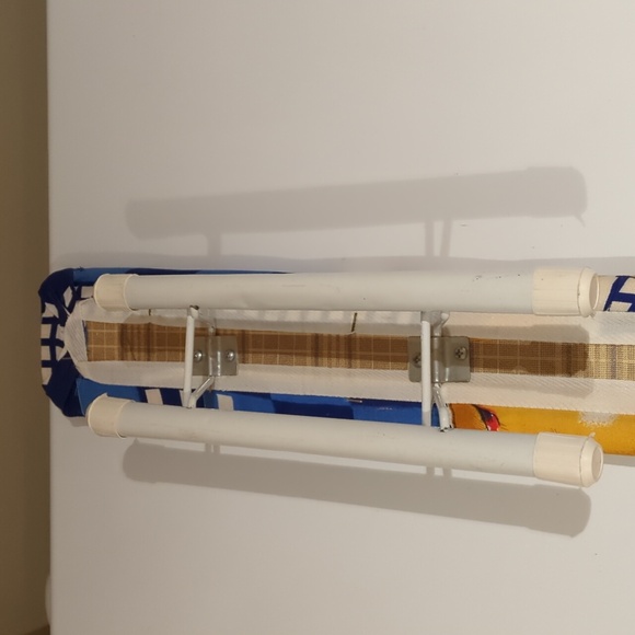 Tabletop Ironing Board with folding feet - Picture 3 of 5